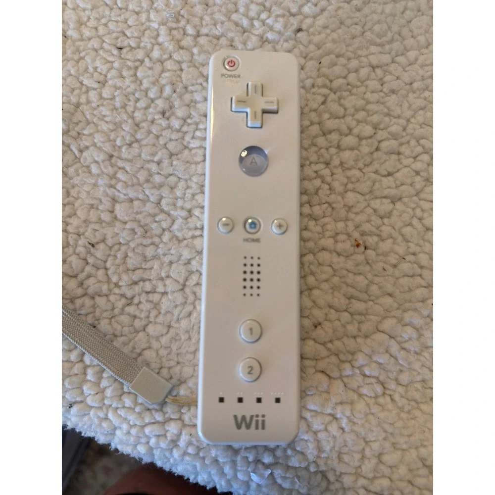 Nintendo Wii Remote Controller White RVL-003 Wireless Motion Plus Compatible OEM